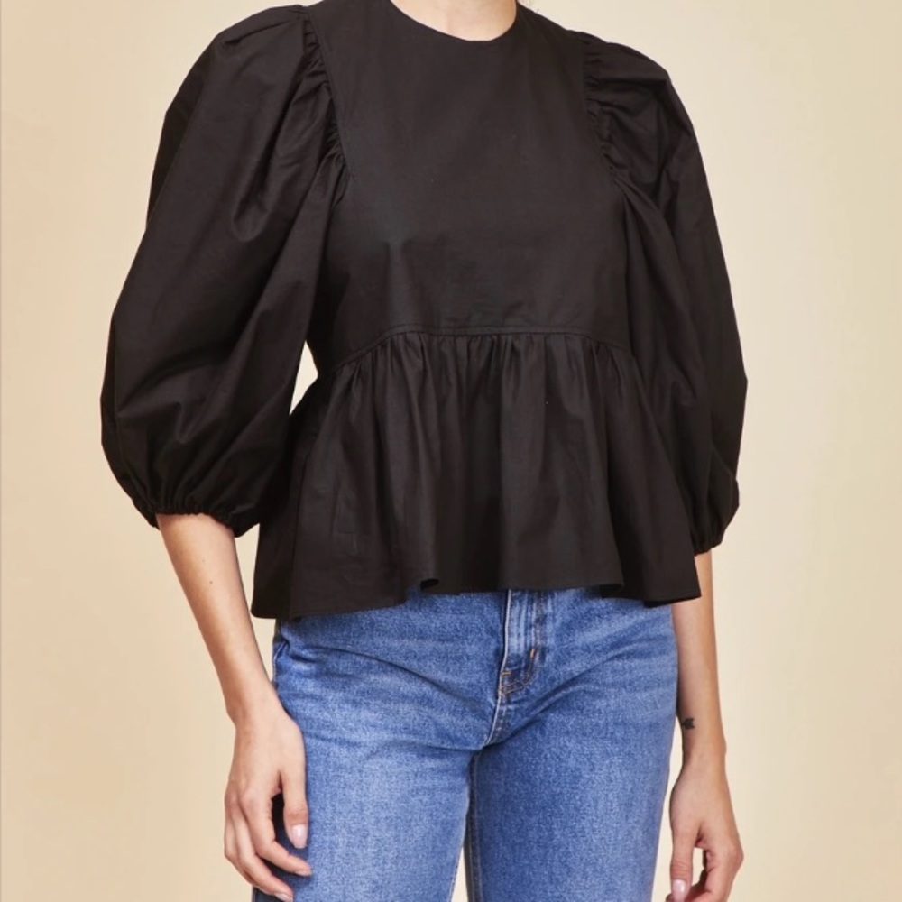 COPY - Hunter Bell Harlow Top in black